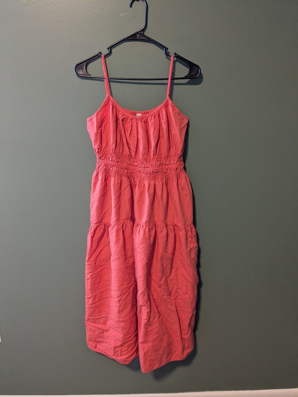 Uniqlo Coral Spaghetti-Strap Tiered Midi Dress